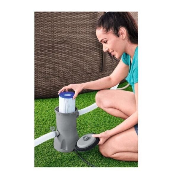 Pompa filtro a cartuccia per Piscina Bestway fuoriterra portata 3.028 L/h - immagine 3
